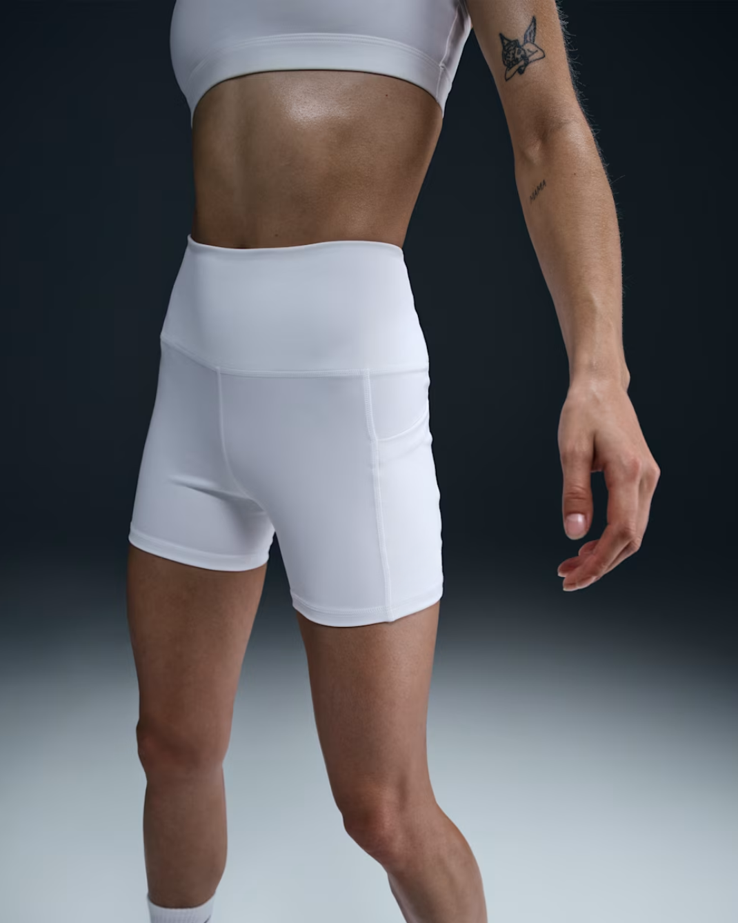 Women's Shorts  Dri-FIT with Pockets